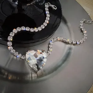 Shine Big Heart Crystal Choker Necklaces for Women Geometric Rhinestones Necklaces Statement Jewelry Party Gifts