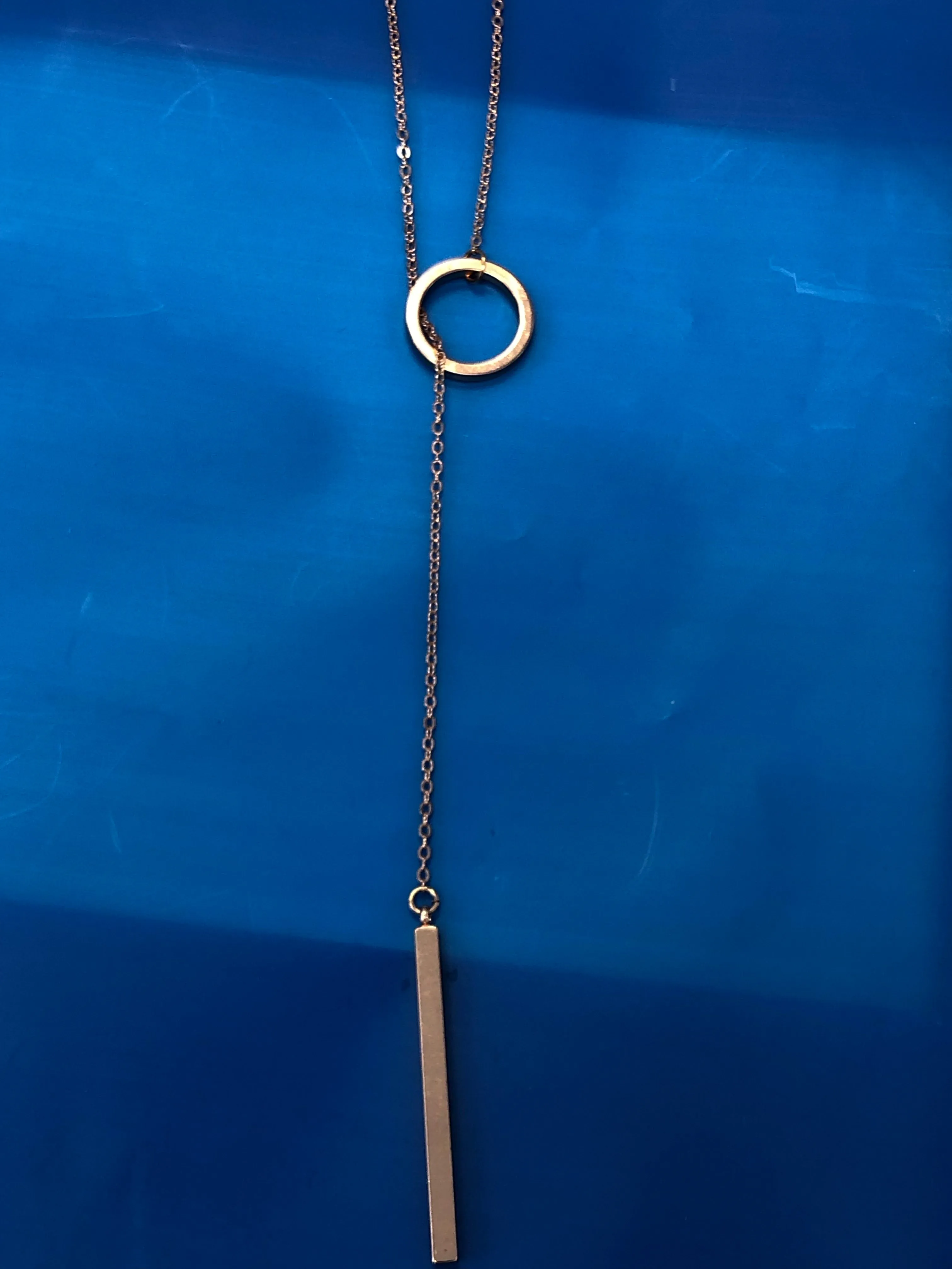SLIPTHROUGH NECKLACE