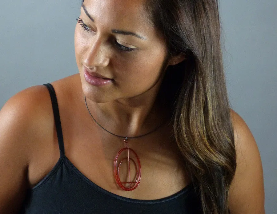 Small Structural Oval Pendant
