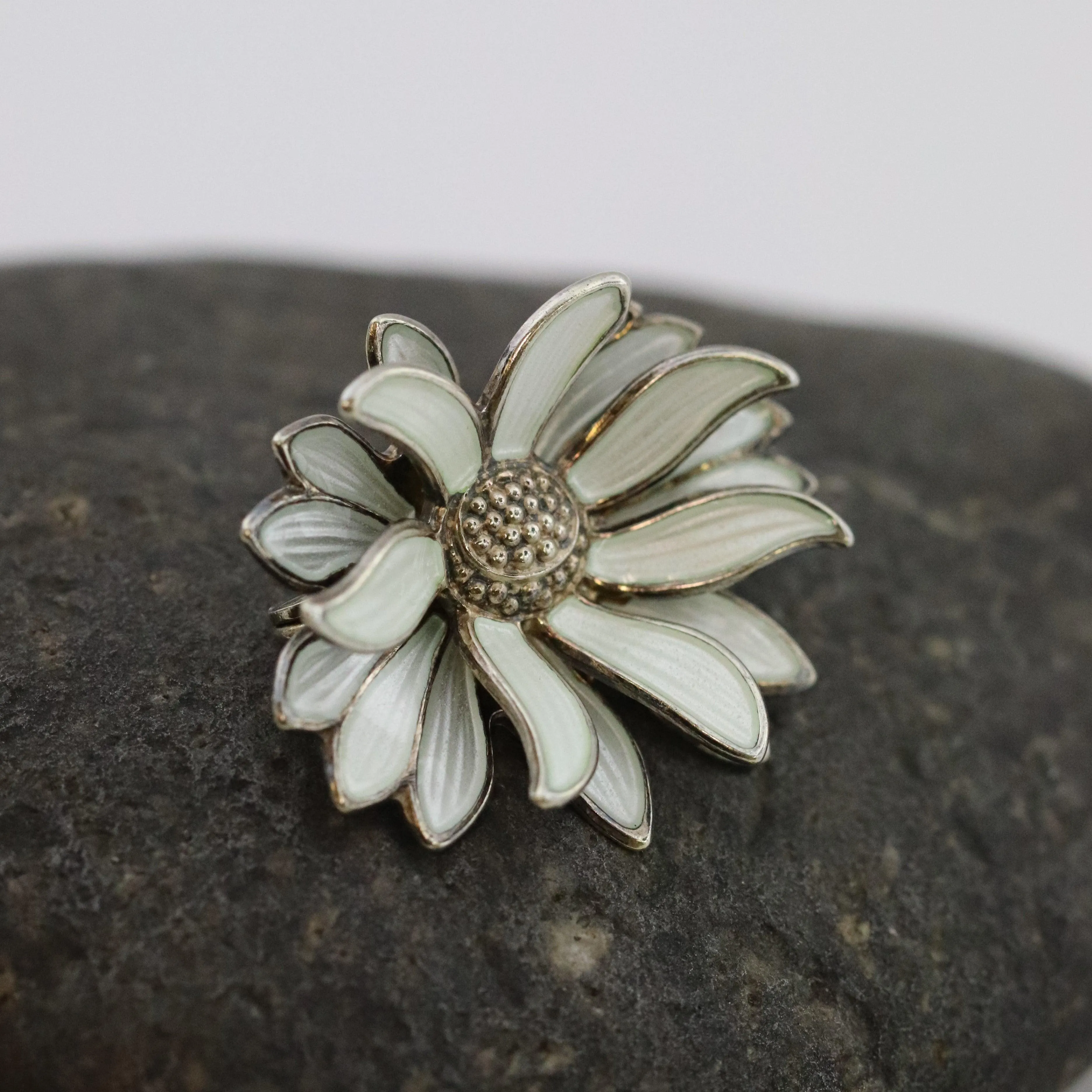SOLD OUT: ESTATE DAVID ANDERSEN FLORAL ENAMEL PIN