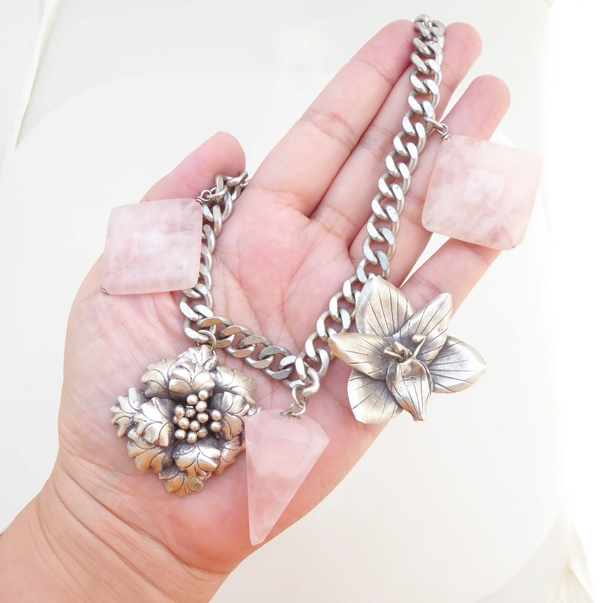 Sterling silver flower rose quartz necklace