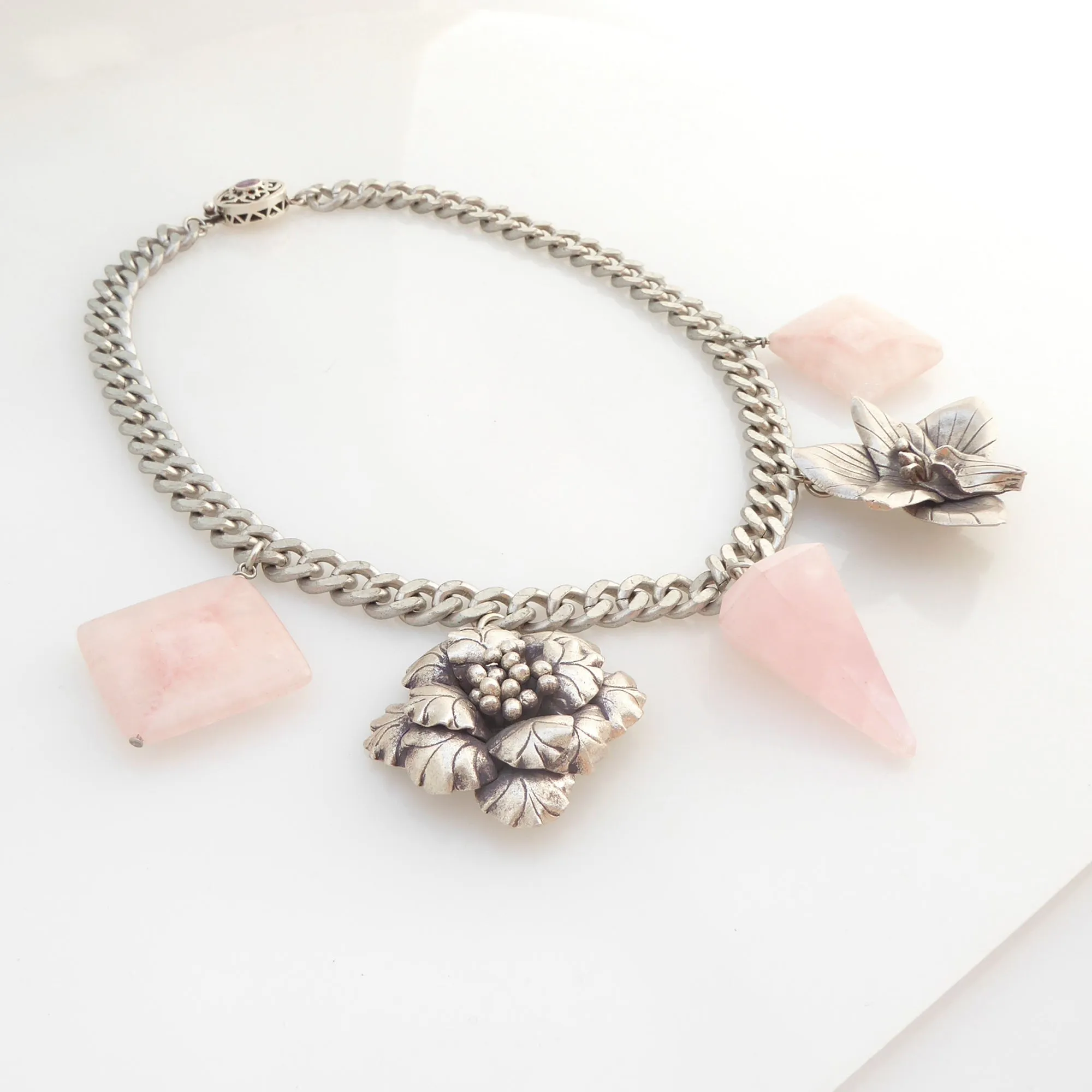 Sterling silver flower rose quartz necklace