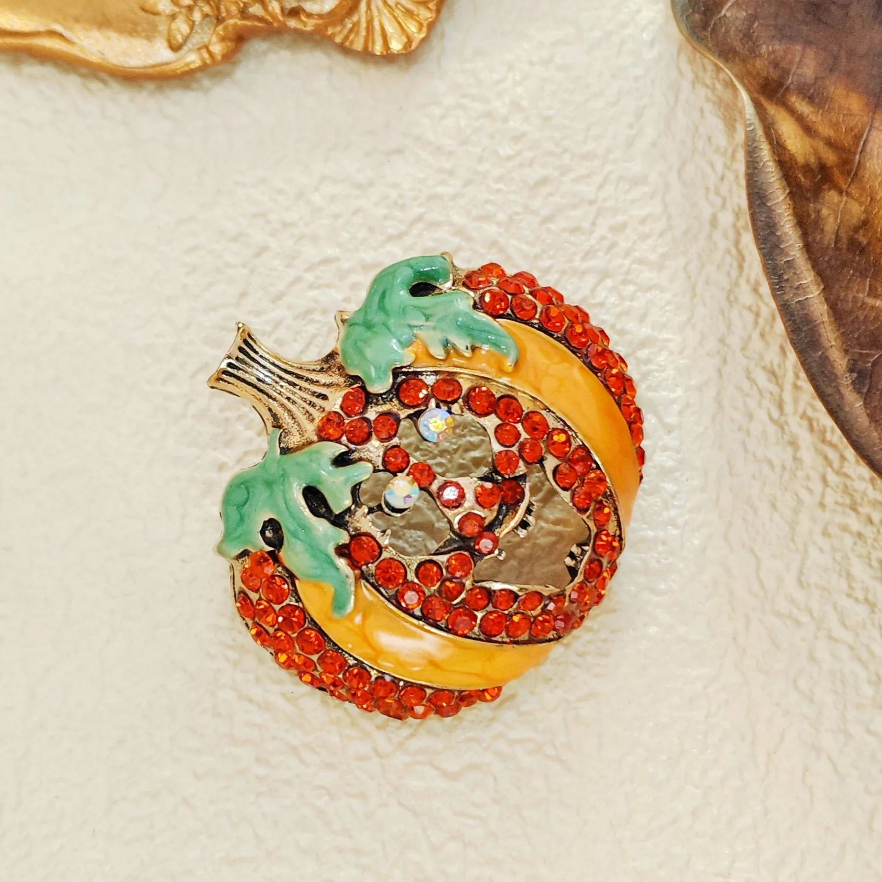Stunning Enamel & Crystal Scary Pumpkin Brooch Pin Halloween Festival Jewelry