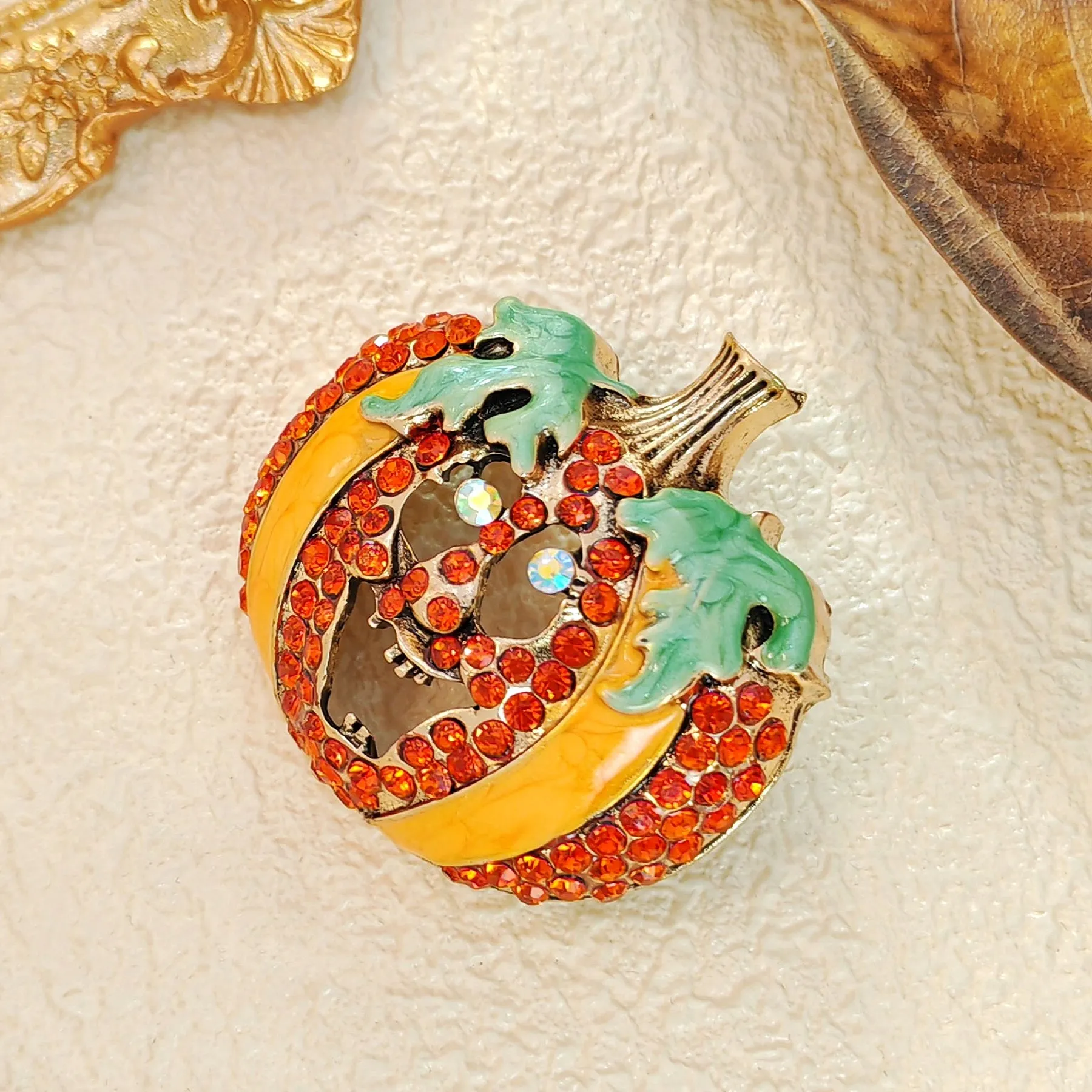 Stunning Enamel & Crystal Scary Pumpkin Brooch Pin Halloween Festival Jewelry