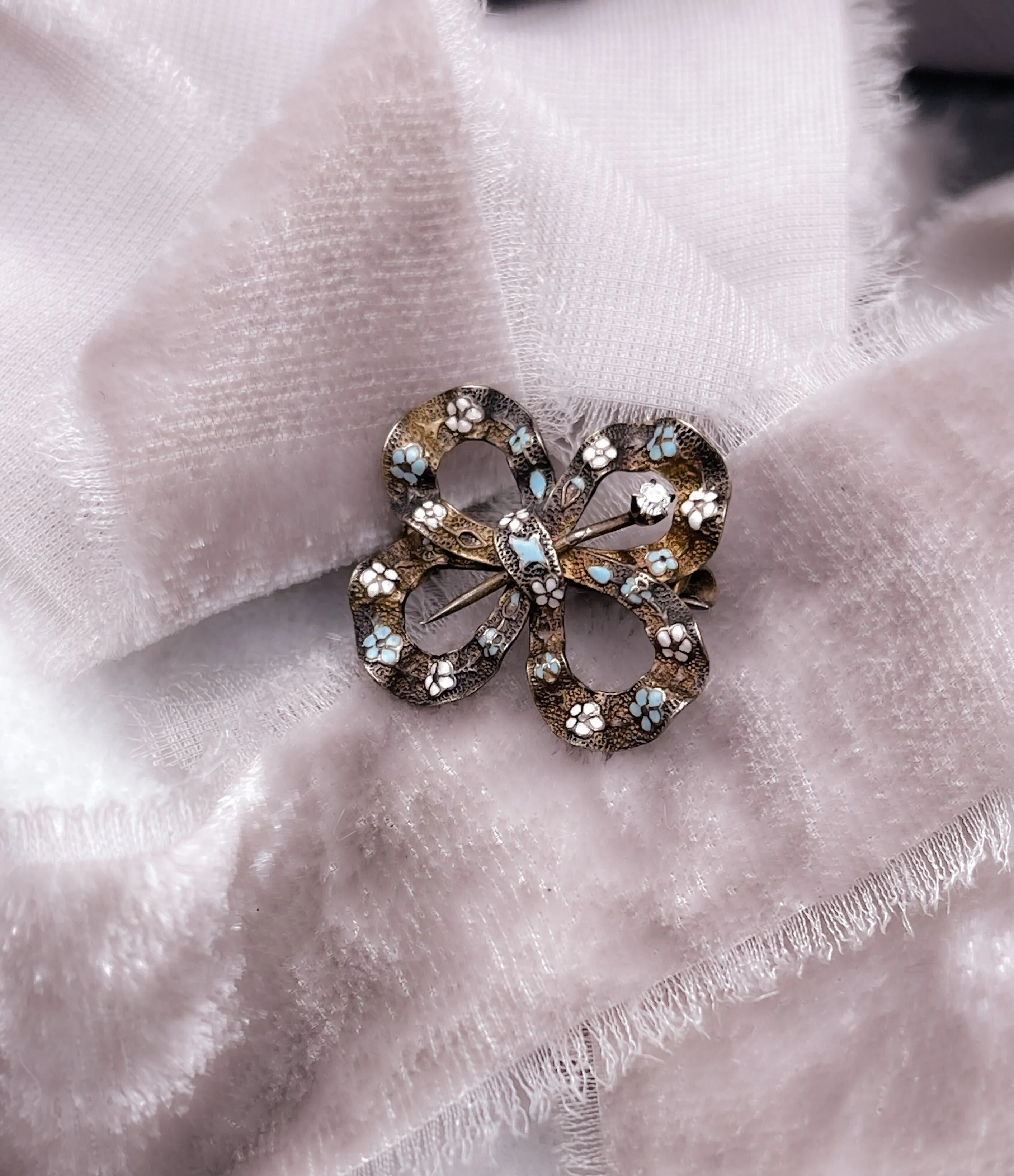 Stunning Forget-Me-Not Enameled Bow in 14k