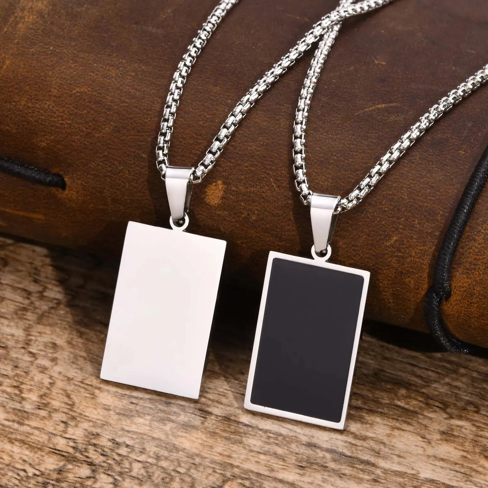 Stylish Gold Color Mens Geometric Square Necklaces