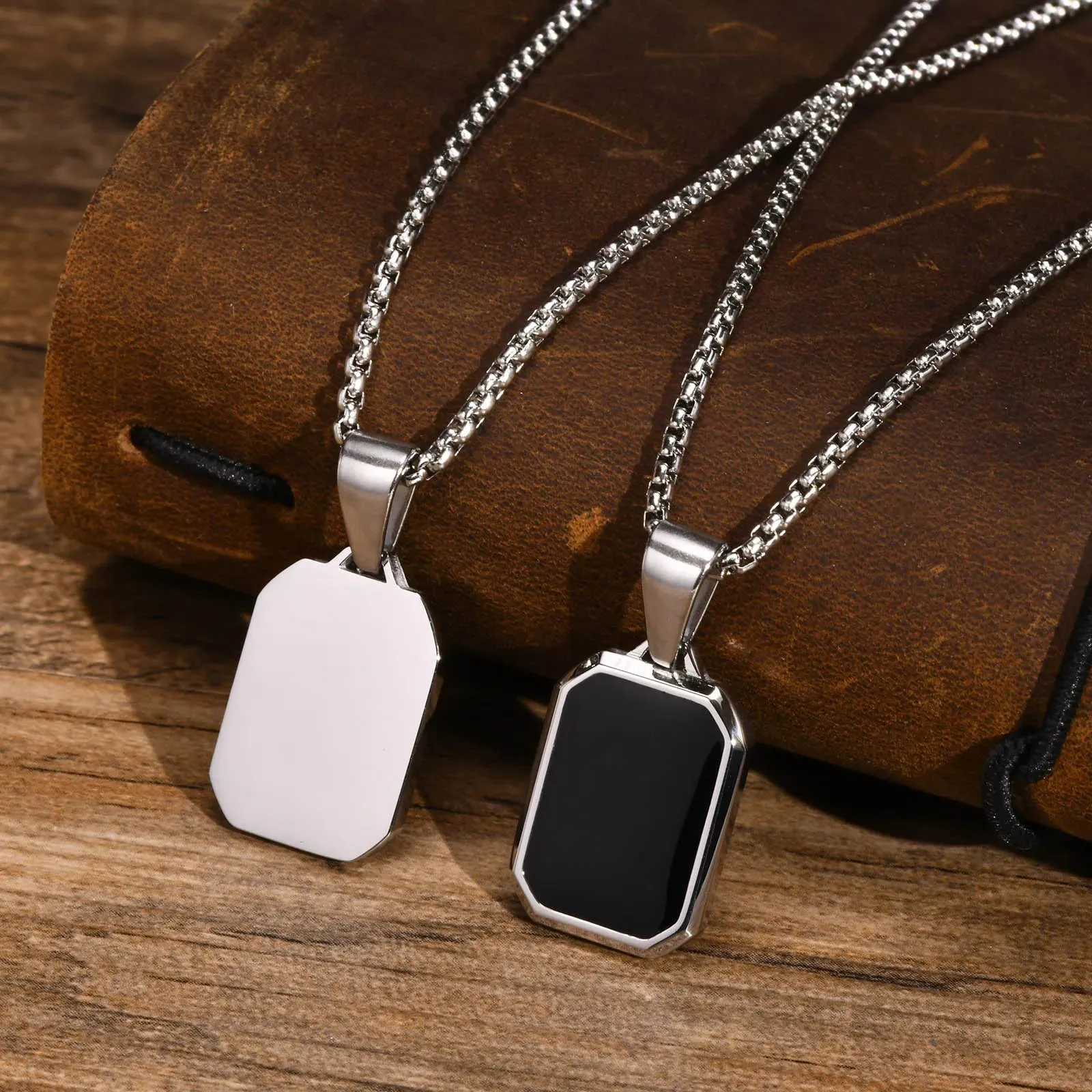 Stylish Gold Color Mens Geometric Square Necklaces