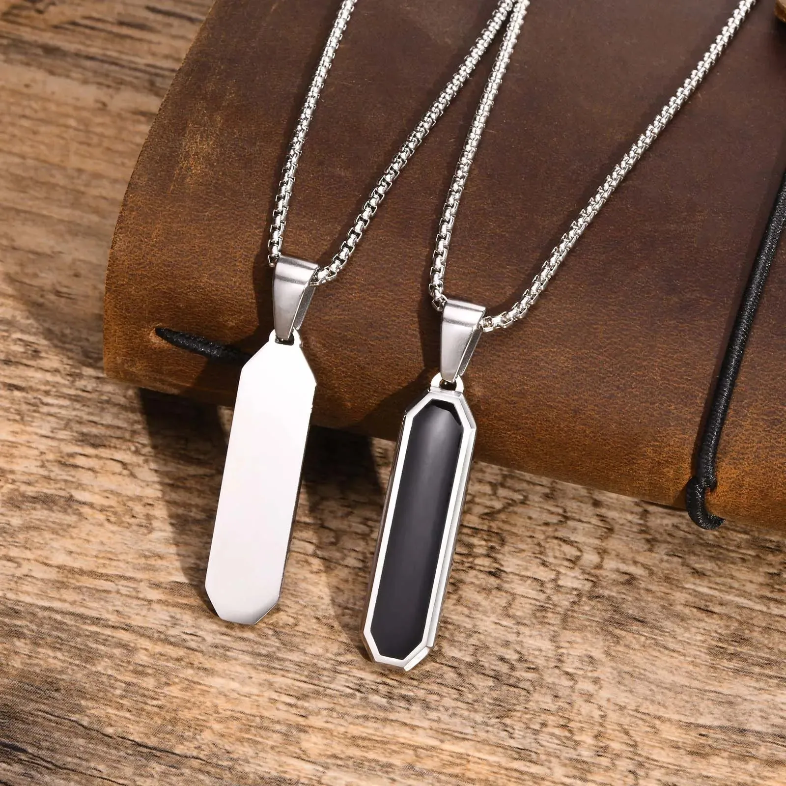 Stylish Gold Color Mens Geometric Square Necklaces