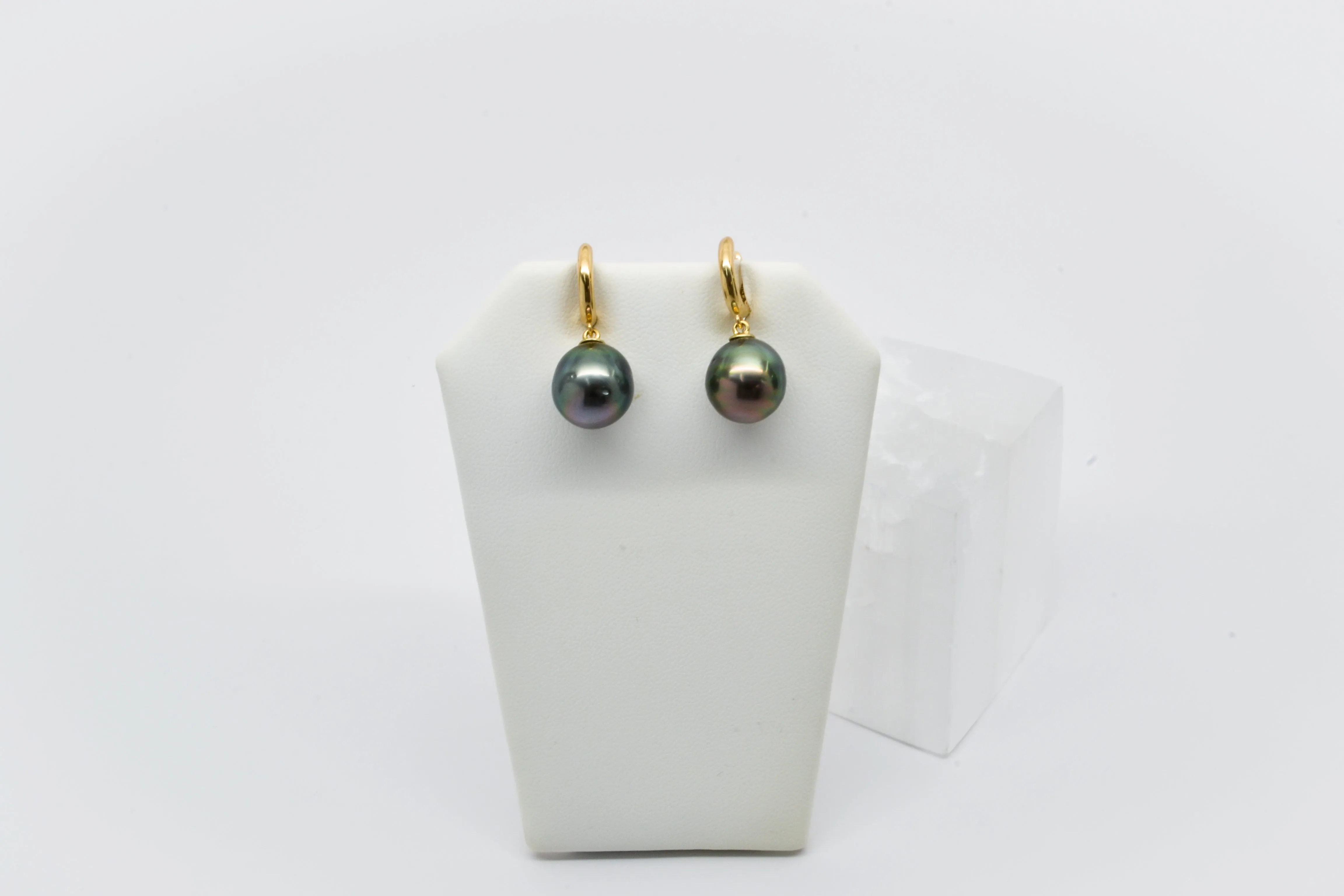 Tahitian Pearl Earrings w/ 14K Huggy