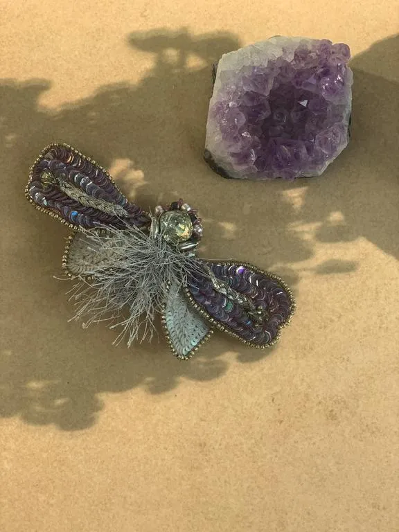 the buzzing violet brooch