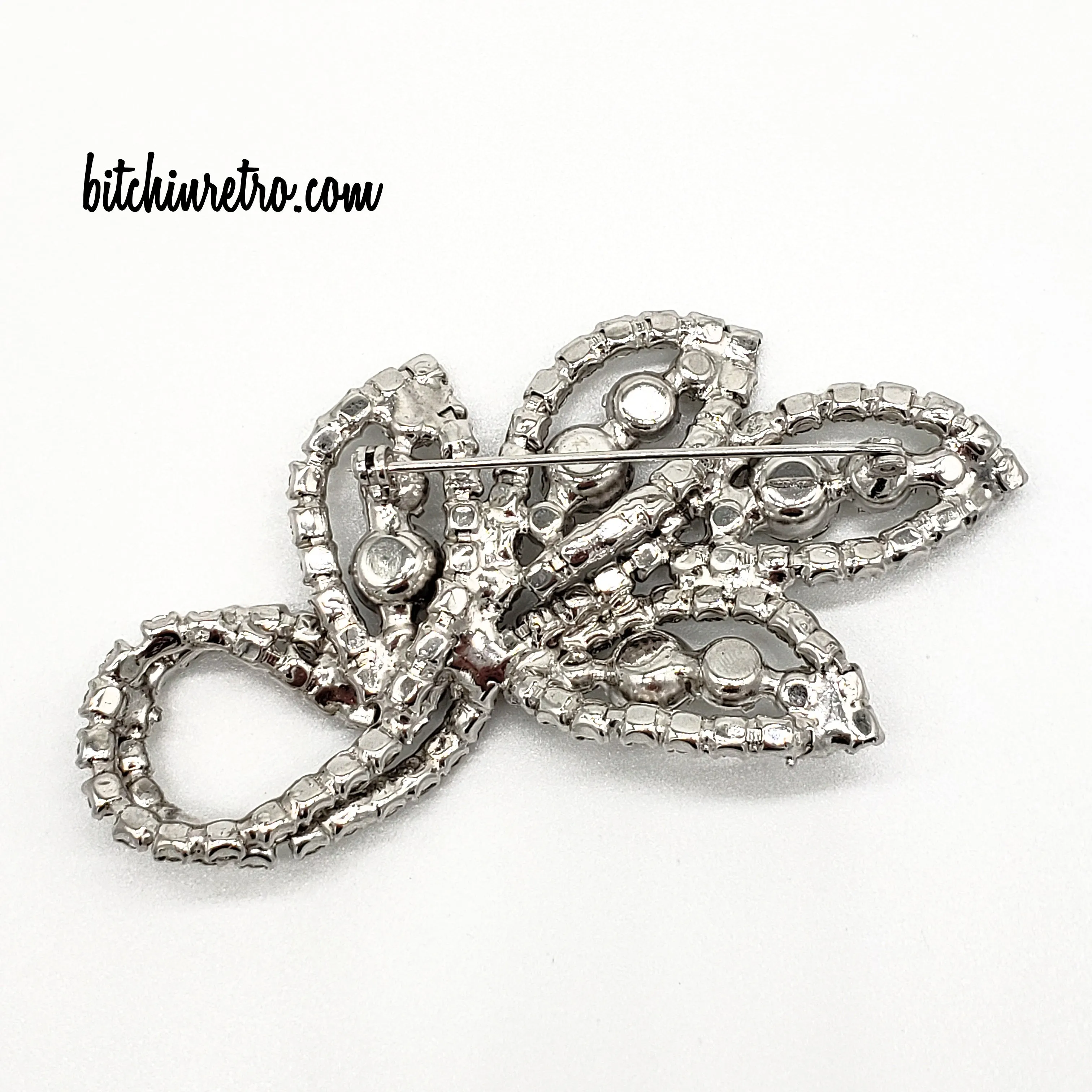 Vintage Rhinestone Brooch With Amazing Sparkle and Size