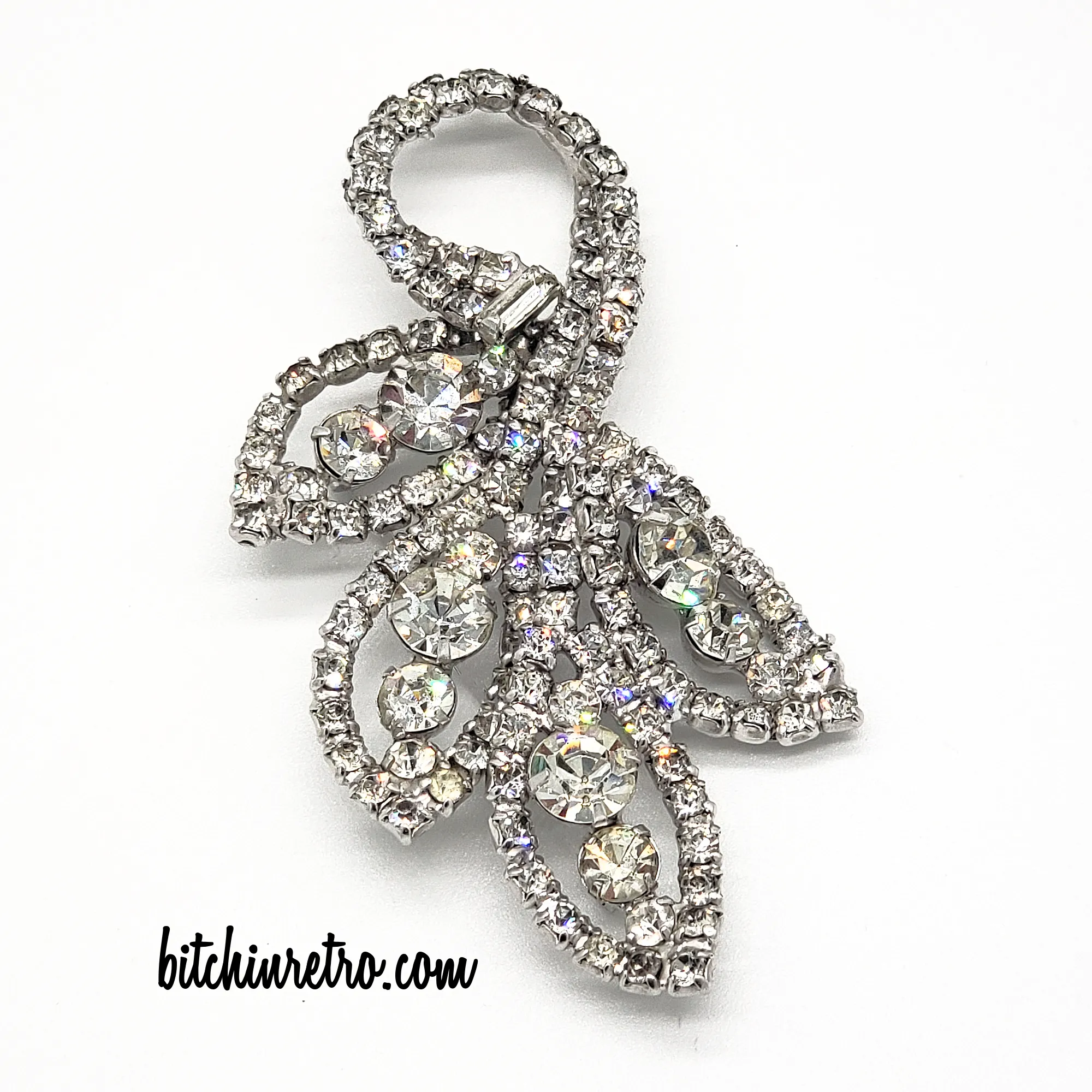 Vintage Rhinestone Brooch With Amazing Sparkle and Size