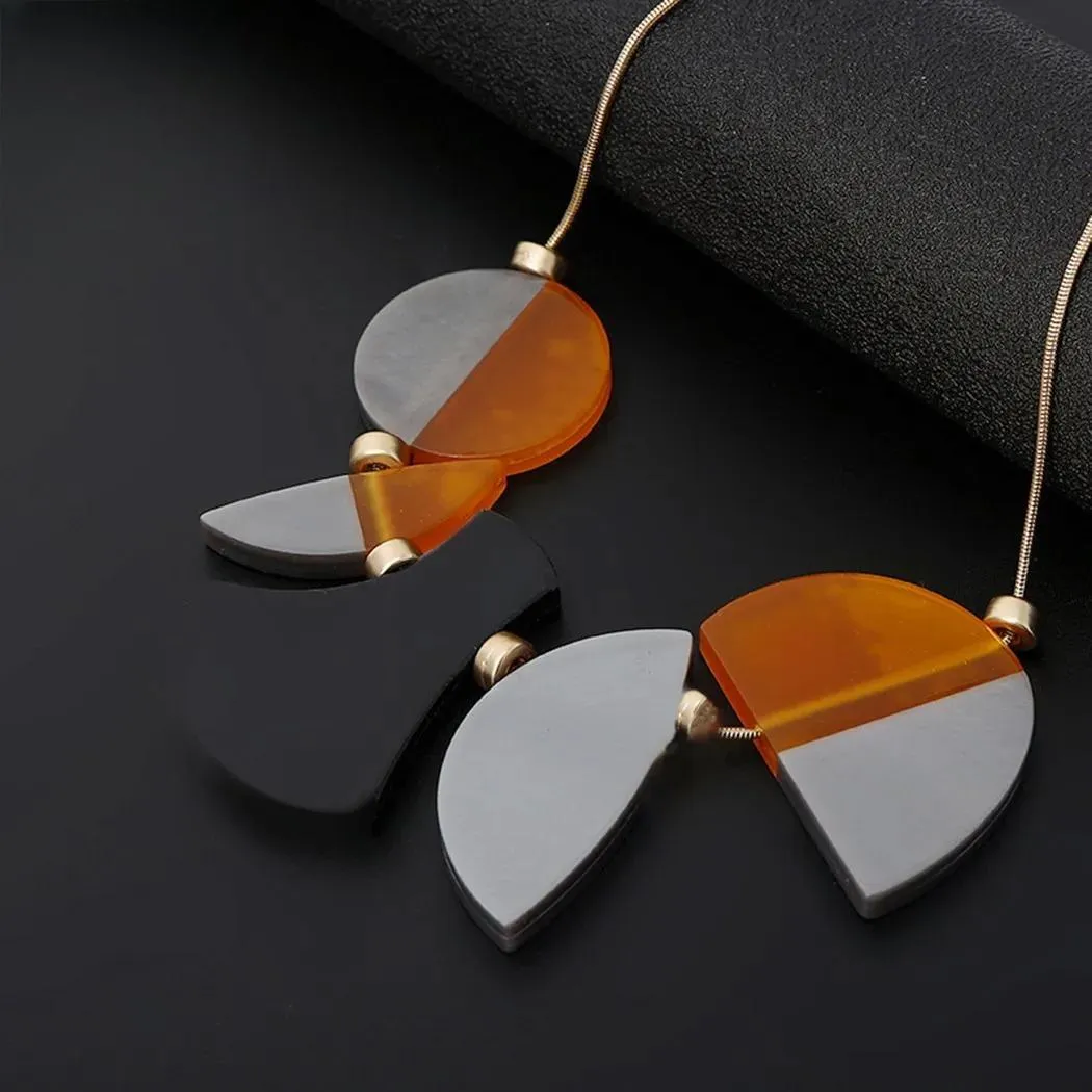 Vintage Statement Collares Necklace Geometric Suspension Pendants Goth Jewelry for Women