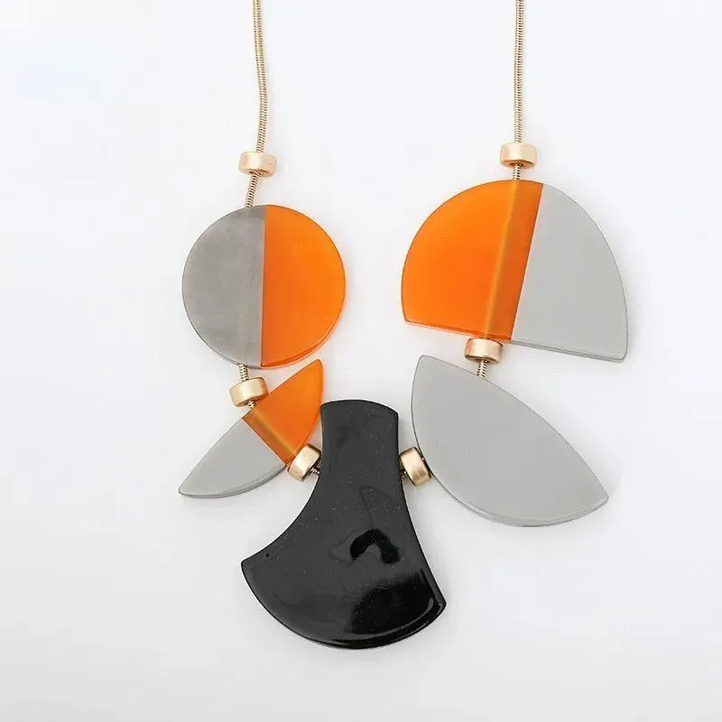 Vintage Statement Collares Necklace Geometric Suspension Pendants Goth Jewelry for Women