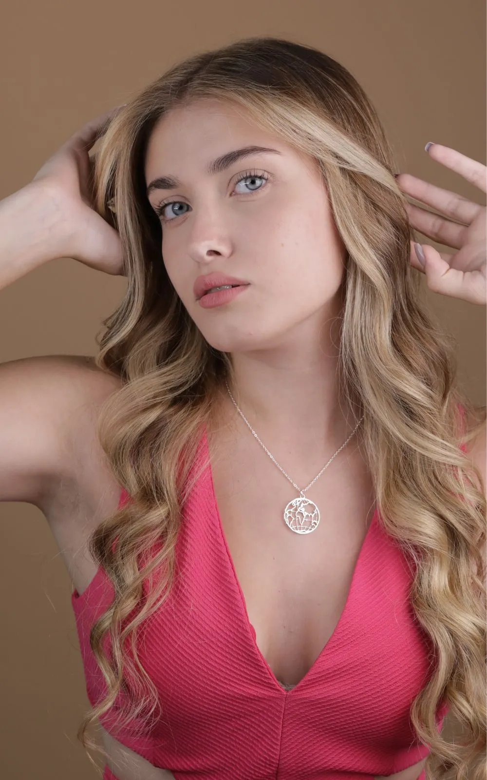 World Map Silver - Necklace